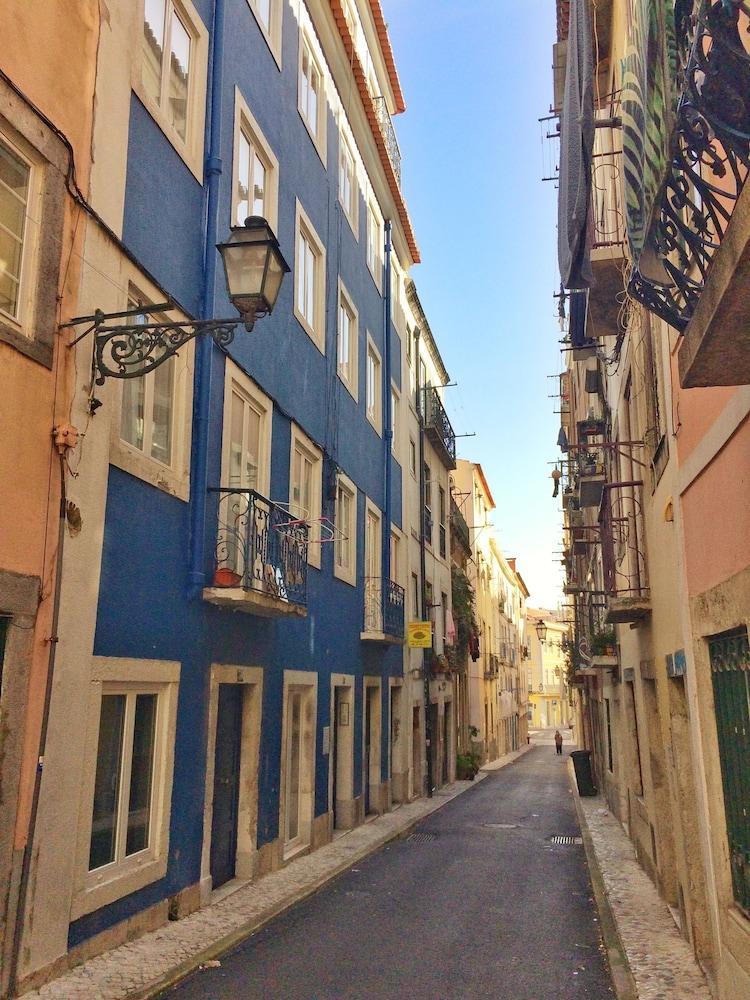 Апартаменты The Heart Of Lisbon House Экстерьер фото